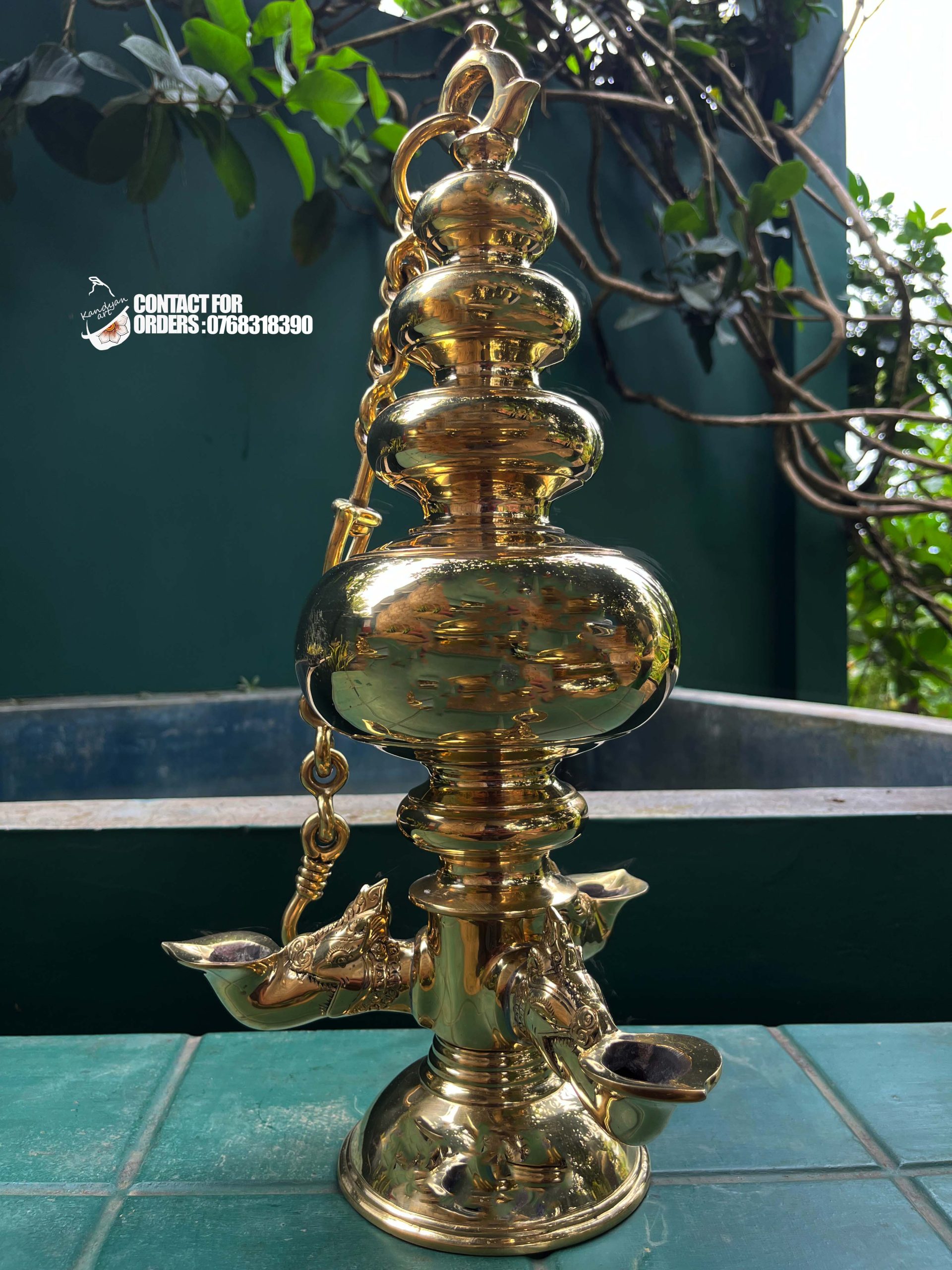 Luxury artisan Dambadeniya lamp, handcrafted antique brass collectible, heritage décor for hotels, villas, and collectors