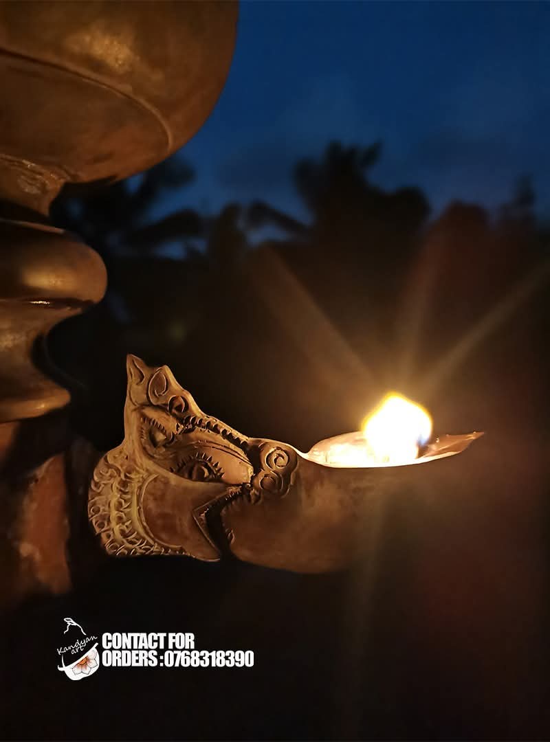 Traditional Dambadeni oil lamp handcrafted in Sri Lanka by Kandyan Art Company – heritage religious artwork – දඹදෙණිය පහන