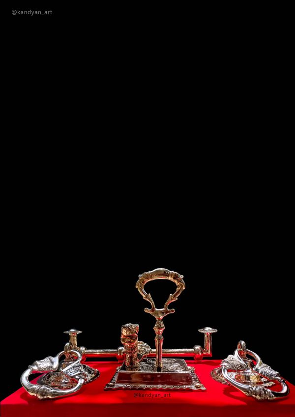 Temple Brass Door Lock – Lion Edition