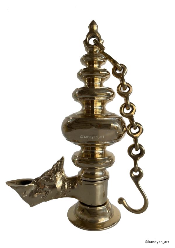 Handcrafted Dambadeni lamp (දඹදෙණිය පහන), antique brass collectible, vintage heritage décor for interior designers, hotels, and villas